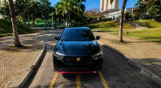 FIAT FASTBACK 1.3 TURBO 270 FLEX ABARTH AT6 FIAT FASTBACK 1.3 TURBO 270 FLEX ABARTH AT6